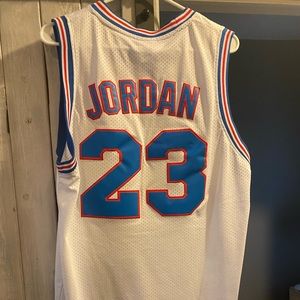 Jordan Tune Squad Jersey